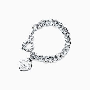 Heart Tag Toggle Bracelet
in Silver